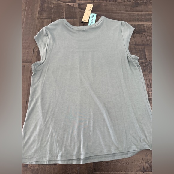 NWT Les Serein-Sleeve Smocked Yoke Top in Sage Green - Picture 5 of 6